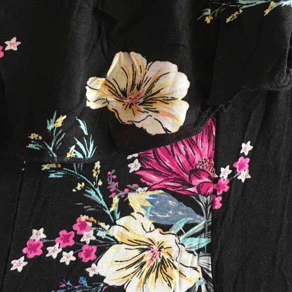 NWT TORRID Black Floral Hacci Knit Maxi Dress SZ 1 - Picture 6 of 8